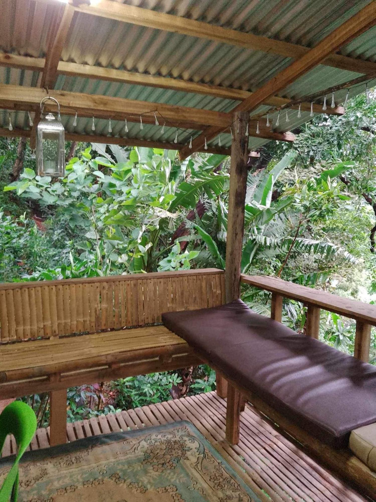 Camp Talusi Hilltop Overlooking El Nido Esterno foto