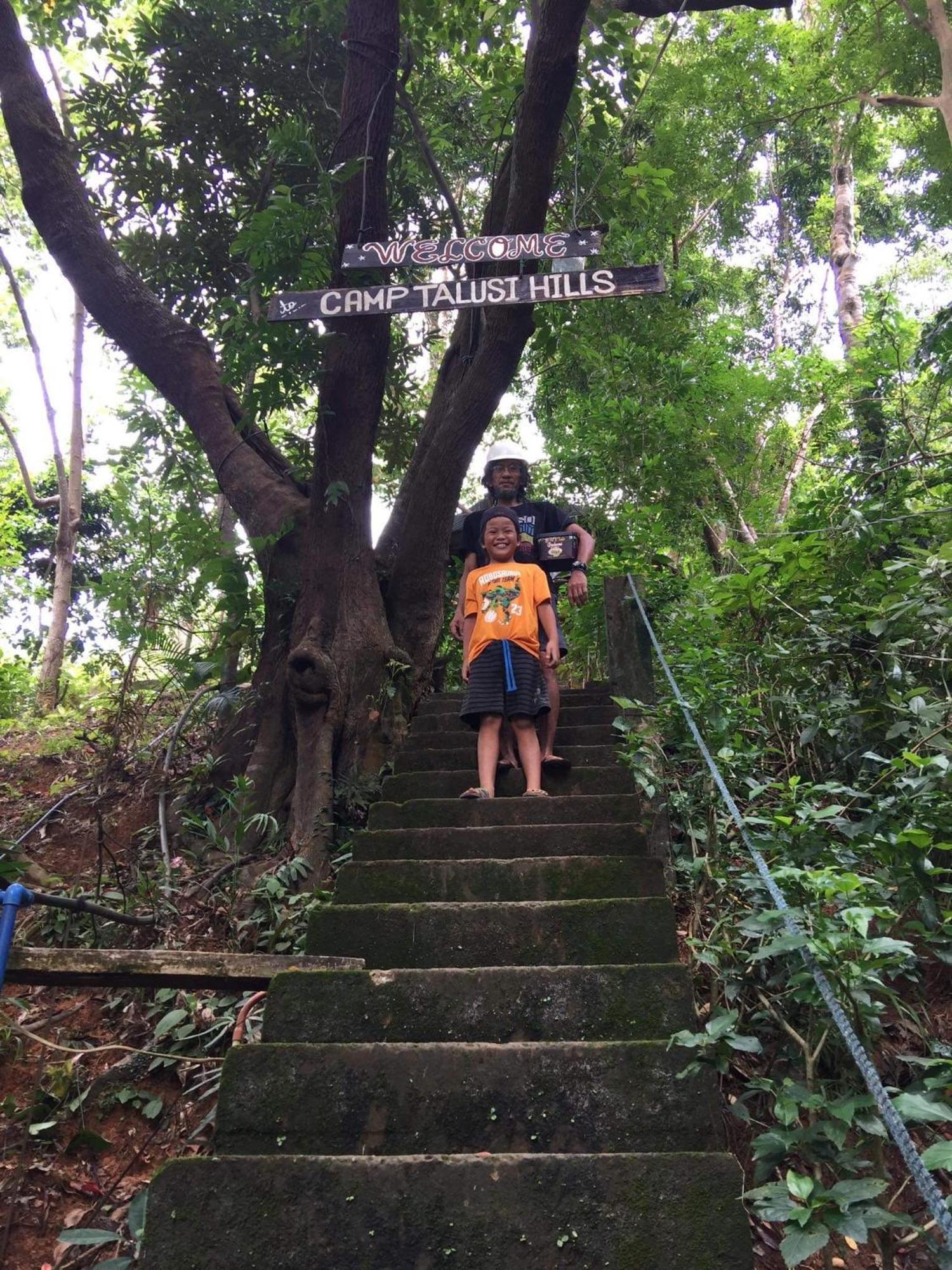 Camp Talusi Hilltop Overlooking El Nido Esterno foto