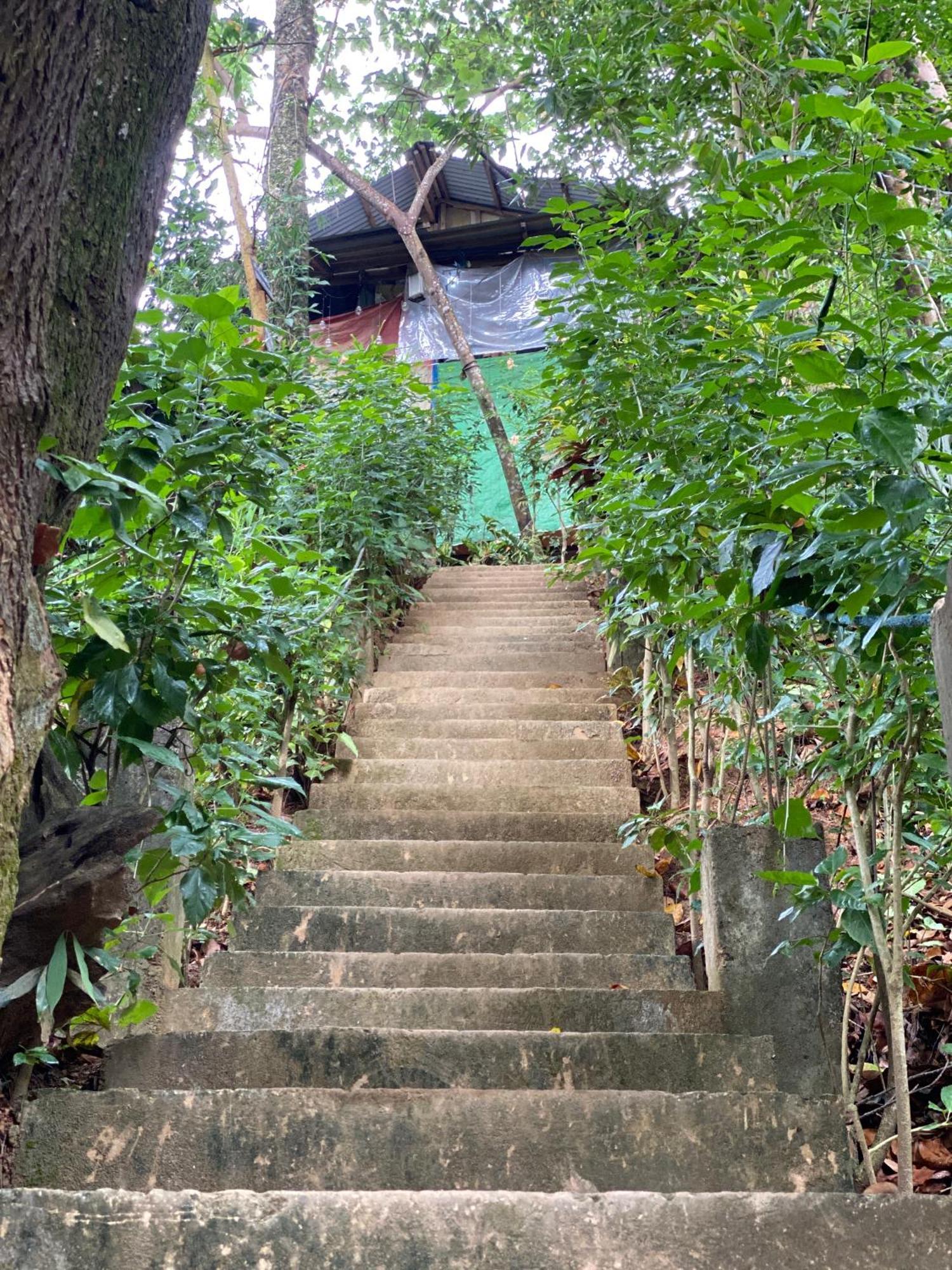 Camp Talusi Hilltop Overlooking El Nido Esterno foto