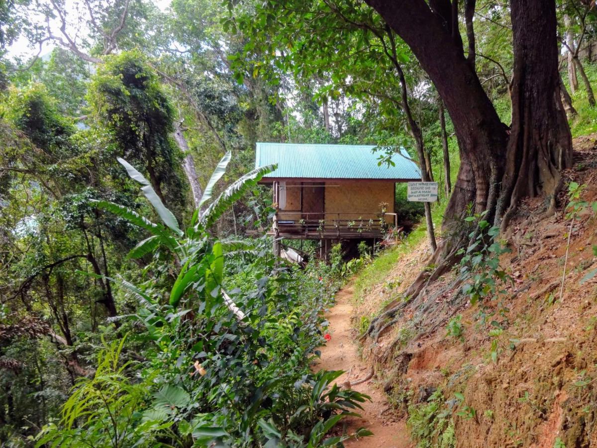 Camp Talusi Hilltop Overlooking El Nido Esterno foto