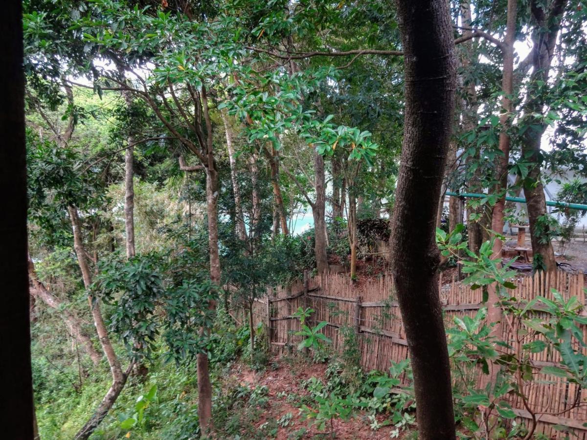 Camp Talusi Hilltop Overlooking El Nido Esterno foto